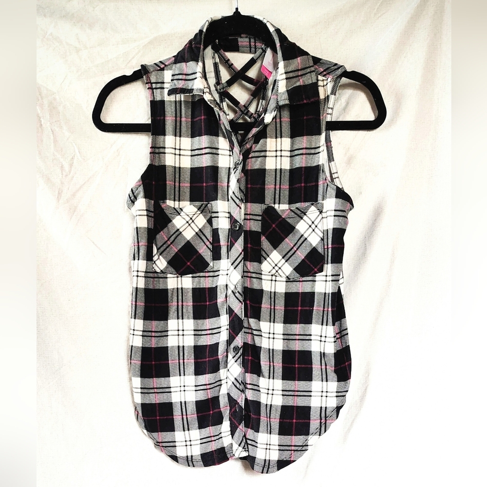 No Boundaries Black and Pink Plaid Shirt